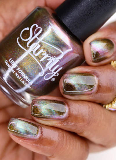 Starrily Nailpolish - Winter Carnival - Northern Lights Simulator